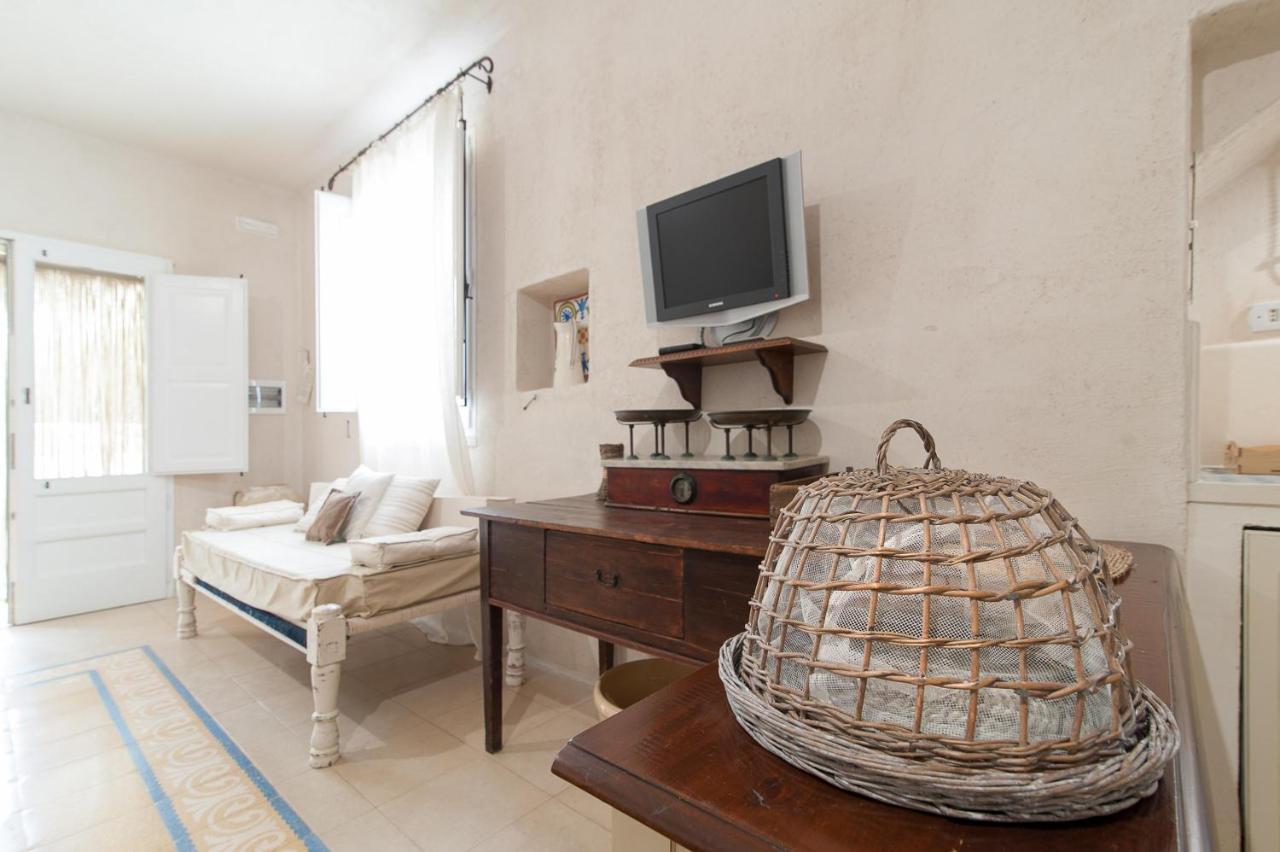 Tenuta Aphrodite Racale Bagian luar foto