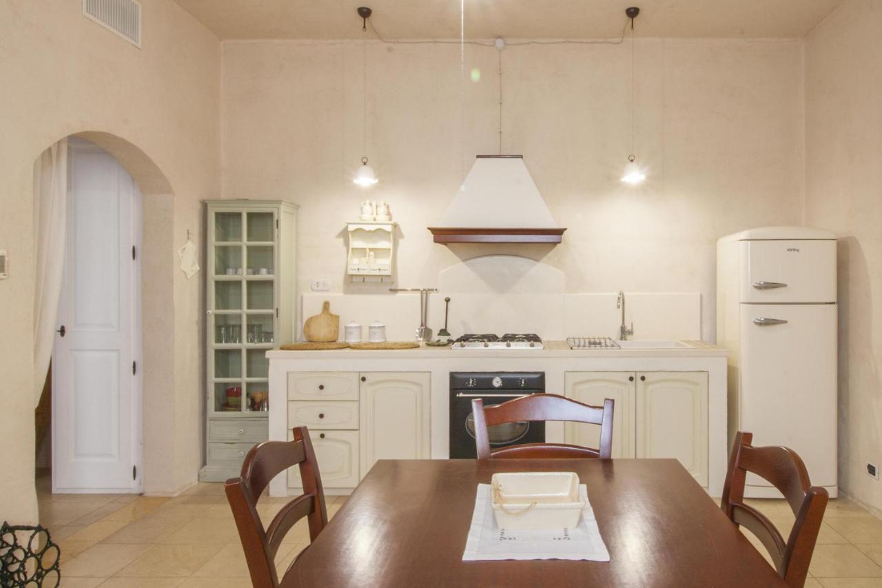 Tenuta Aphrodite Racale Bagian luar foto